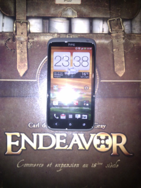 Endeavor, le jeu et le téléphone